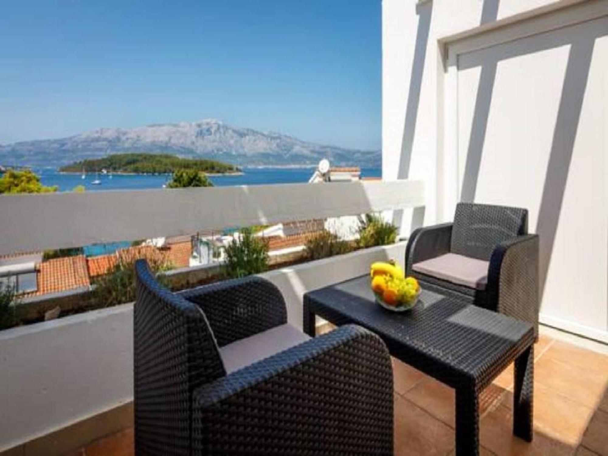 Lumbarda Resort Apartments 外观 照片