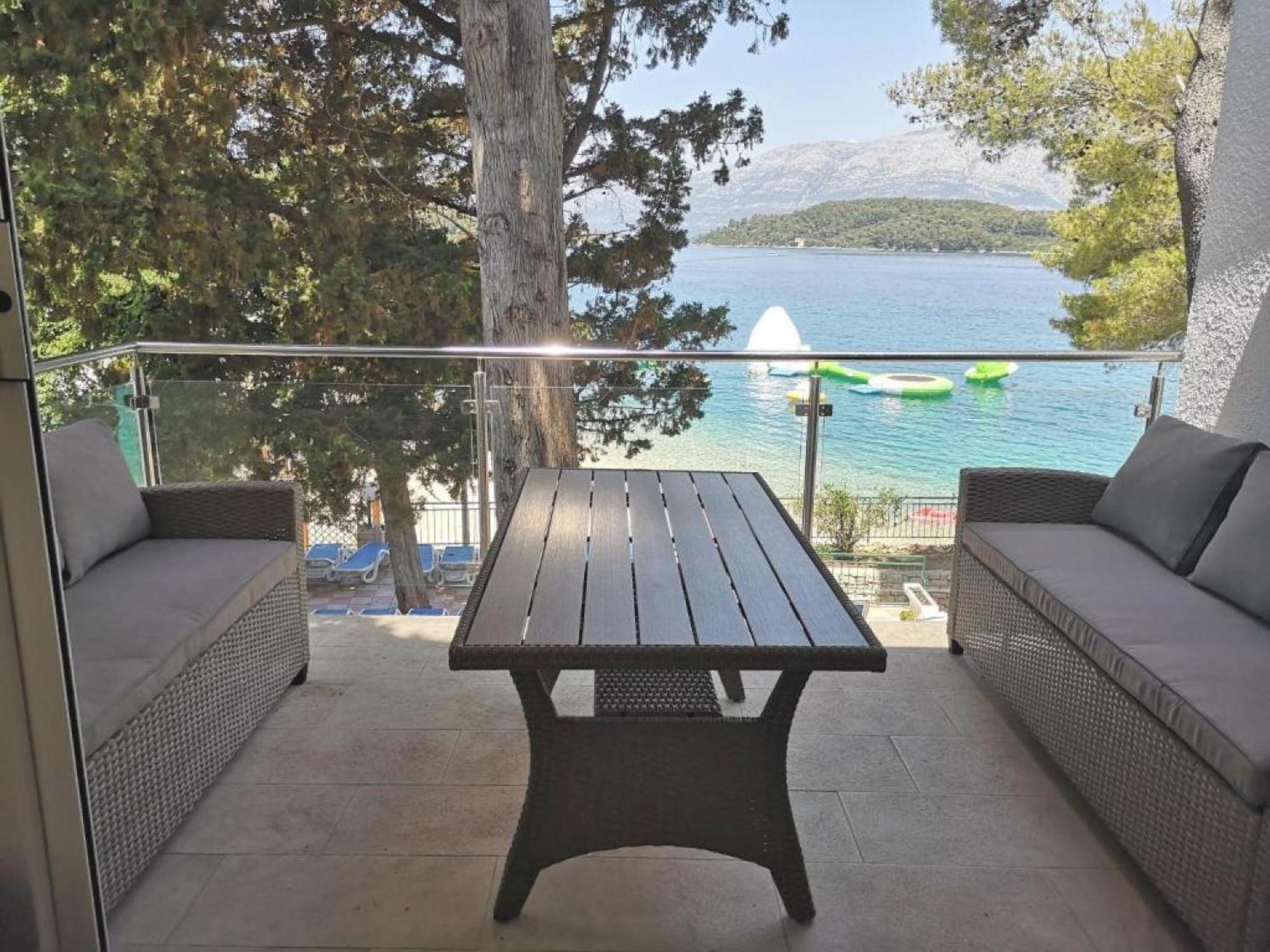 Lumbarda Resort Apartments 外观 照片