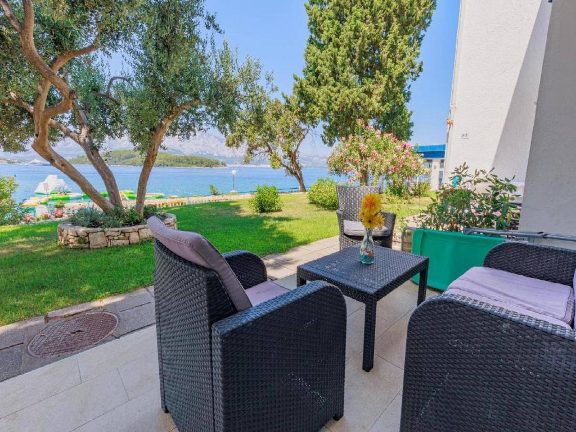 Lumbarda Resort Apartments 外观 照片